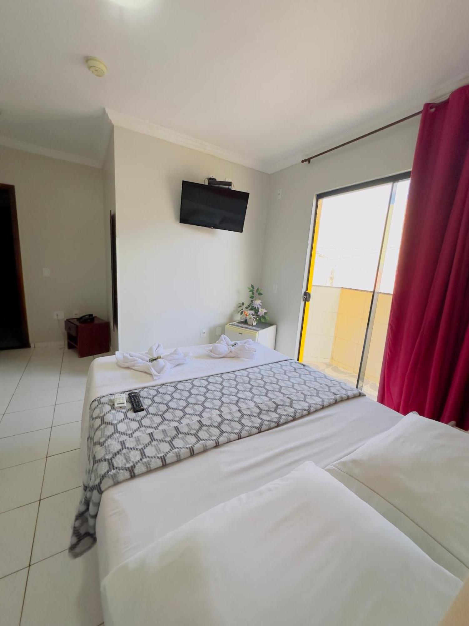 Hotel Brasília Park Novo Gama Exterior foto