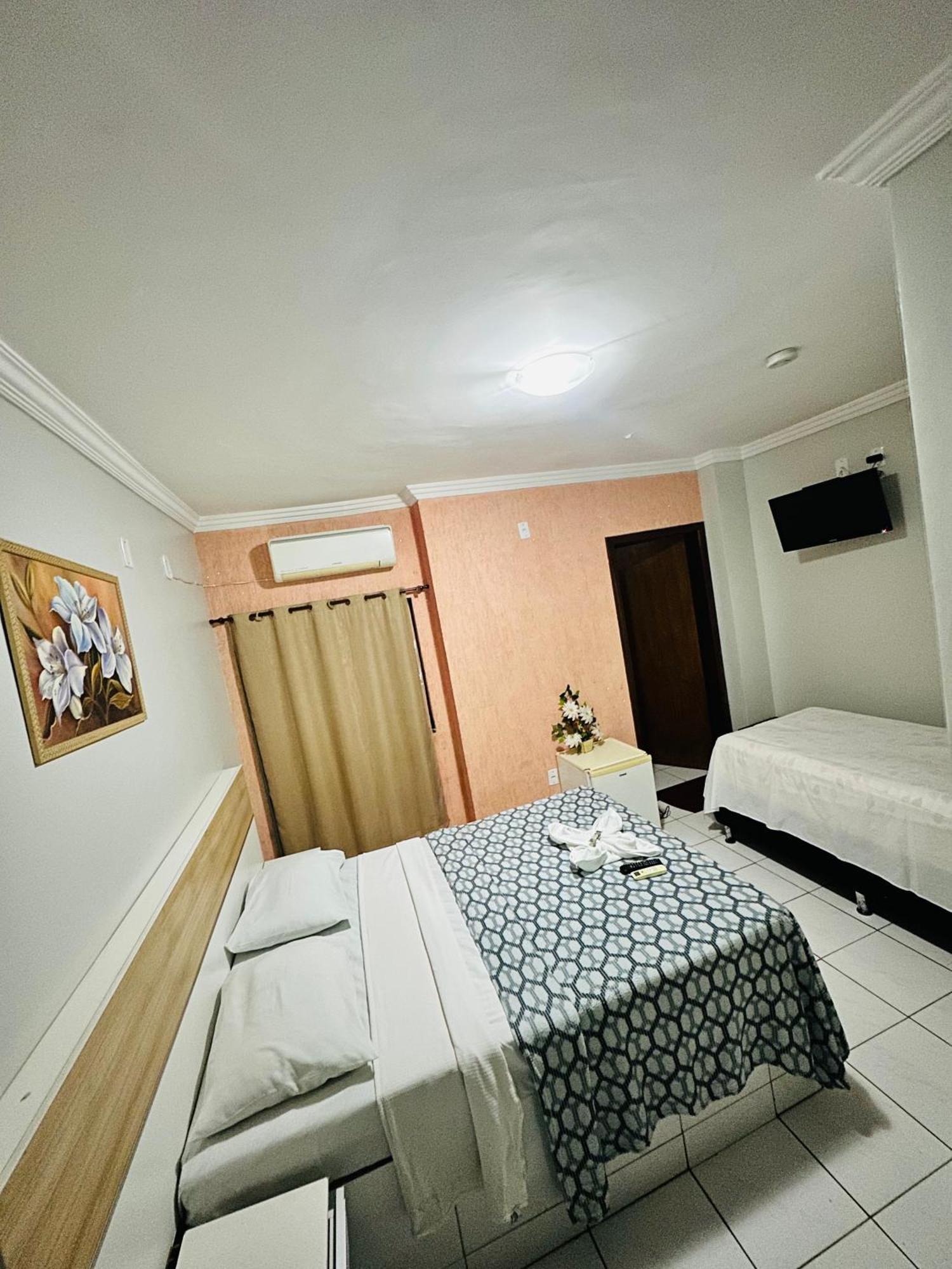 Hotel Brasília Park Novo Gama Exterior foto